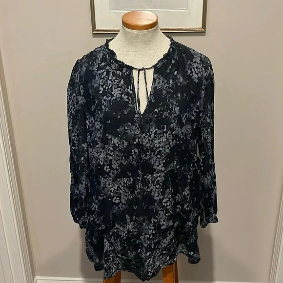 Cloth & Stone Anthropologie - Floral Tunic Blouse - Size Small - Black/Grey - Picture 1 of 10